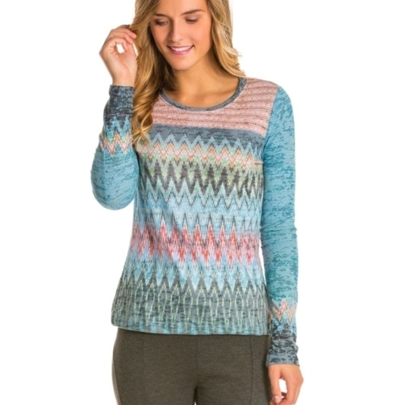 Prana | Lottie Long Sleeve Yoga Shirt - Picture 1 of 12